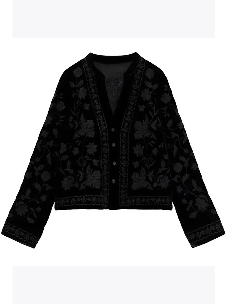BM&MD&ZA 0478633 Women 2022 New Fashion velvet Embroidery Cardigan Coat Vintage Long Sleeve Female Outerwear Chic Tops 0478/633
BM&MD&ZA 0478633 Women 2022 New Fashion velvet Embroidery Cardigan Coat Vintage Long Sleeve Female Outerwear Chic Tops 0478/633