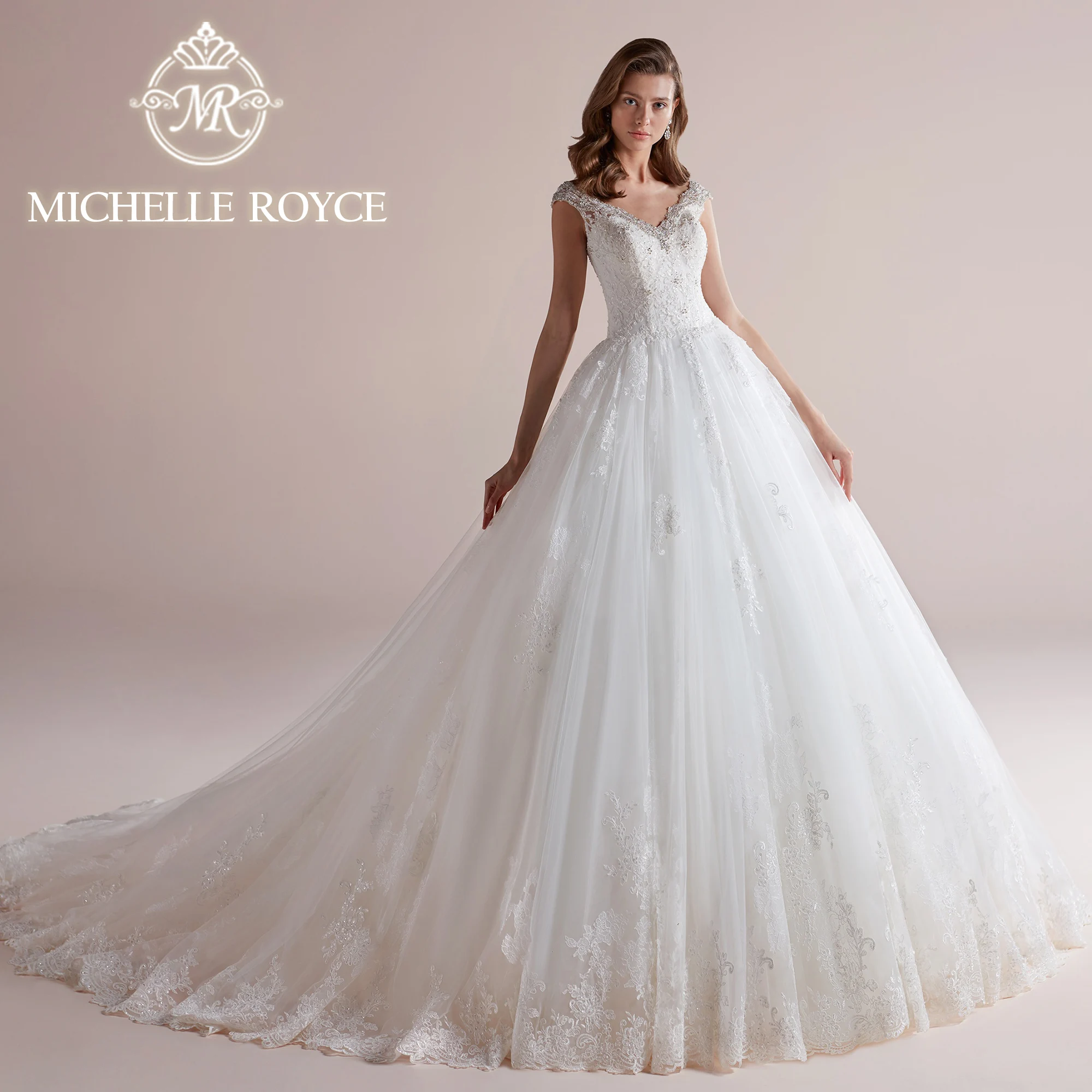 Michelle Royce Luxury Ball Gown Wedding Dress For Women 2023 V-neck Embroidery Backless Exquisite Wedding Gown Vestidos De Novia
Michelle Royce Luxury Ball Gown Wedding Dress For Women 2023 V-neck Embroidery Backless Exquisite Wedding Gown Vestidos De Novia