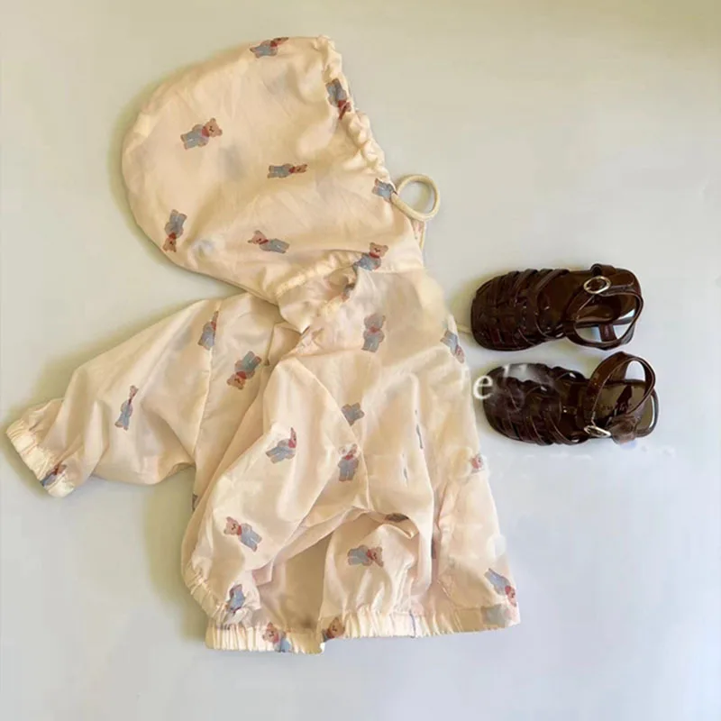 2022 Summer New Baby Long Sleeve Hooded Coat Cute Bear Print Children Sun Protection Jacket For Boys Girls Casual Cardigan Tops
2022 Summer New Baby Long Sleeve Hooded Coat Cute Bear Print Children Sun Protection Jacket For Boys Girls Casual Cardigan Tops