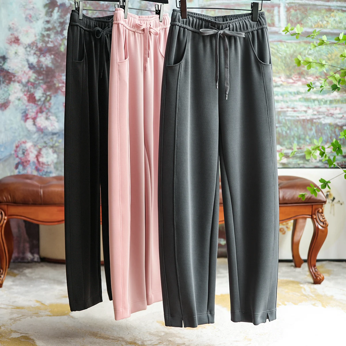 2023 Fall New Straight American Casual Sweatpants Women Comfortable Casual Versatile Harlan Pants Splicing Loose Women Clothing
2023 Fall New Straight American Casual Sweatpants Women Comfortable Casual Versatile Harlan Pants Splicing Loose Women Clothing