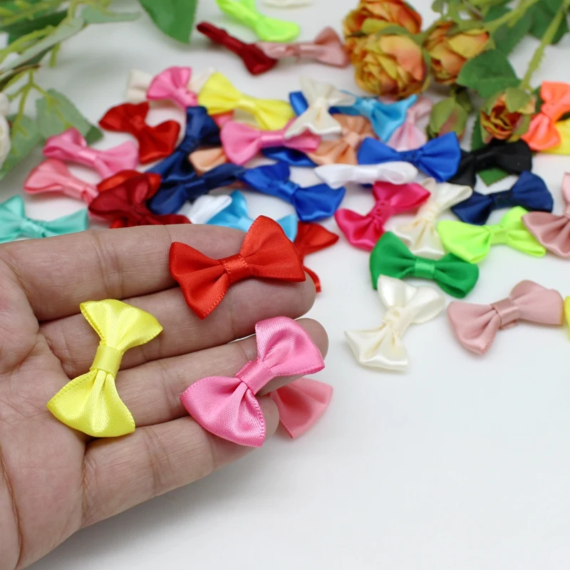 50Pcs Handmade DIY Small Polyester Satin For Christmas Bows Gift Craft Wedding Party Sewing DIY Decorations
50Pcs Handmade DIY Small Polyester Satin For Christmas Bows Gift Craft Wedding Party Sewing DIY Decorations