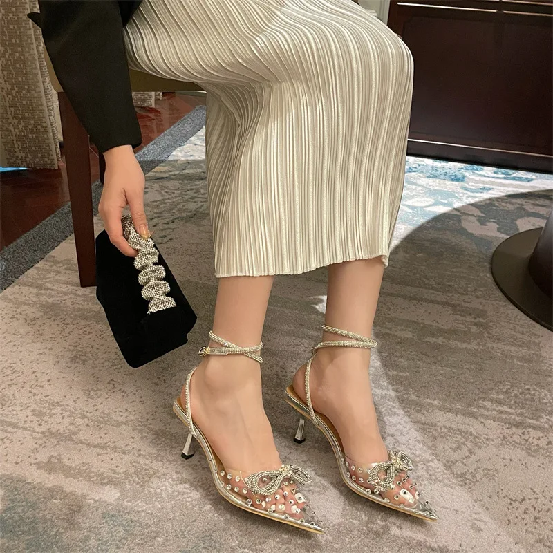 High quality Glitter Rhinestones Silk Transparent Women Pumps PVC Transparent Pointed Toe Fairy Style Sandals High Heels Shoes
High quality Glitter Rhinestones Silk Transparent Women Pumps PVC Transparent Pointed Toe Fairy Style Sandals High Heels Shoes