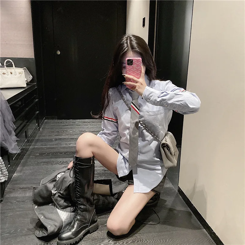 College style TB double armband webbing blue shirt women's spring and autumn new casual long-sleeved handsome net red shirt
College style TB double armband webbing blue shirt women's spring and autumn new casual long-sleeved handsome net red shirt