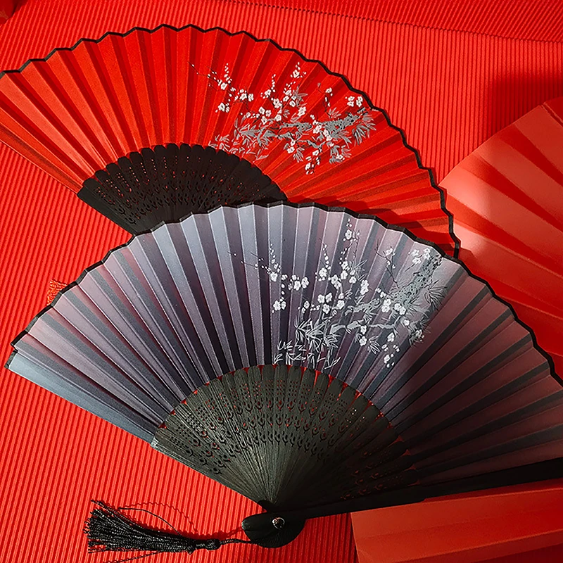 Vintage Chinese Style Folding Fan bamboo hand fan Wooden Shank Classical Dance Fan with Tassel Elegent Female Fan Home Decor
Vintage Chinese Style Folding Fan bamboo hand fan Wooden Shank Classical Dance Fan with Tassel Elegent Female Fan Home Decor