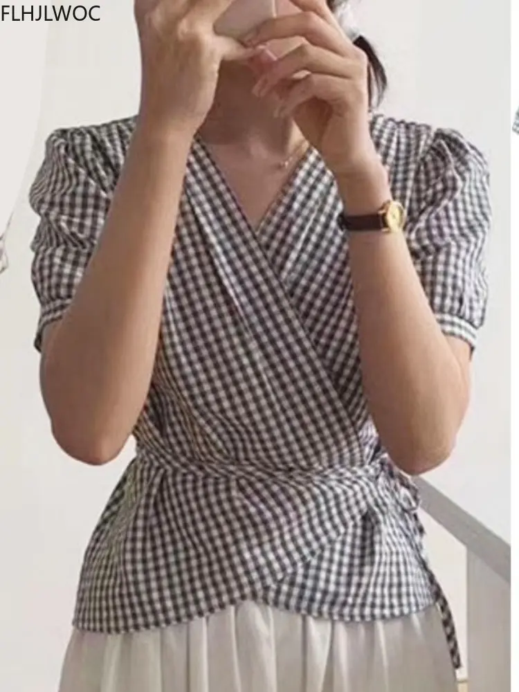 Cute South Korea Chic Tops Hot Women Summer Flhjlwoc Temperament Lady Slim Waist Peplum Top Bow Tie One-Piece Plaid Shirts 5216
Cute South Korea Chic Tops Hot Women Summer Flhjlwoc Temperament Lady Slim Waist Peplum Top Bow Tie One-Piece Plaid Shirts 5216