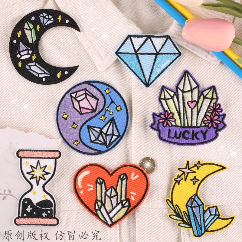 European starry Sky Moon Embroidery patch fashion diamond crystal badge hot melt glue paste DIY Iron On clothes decoration
European starry Sky Moon Embroidery patch fashion diamond crystal badge hot melt glue paste DIY Iron On clothes decoration