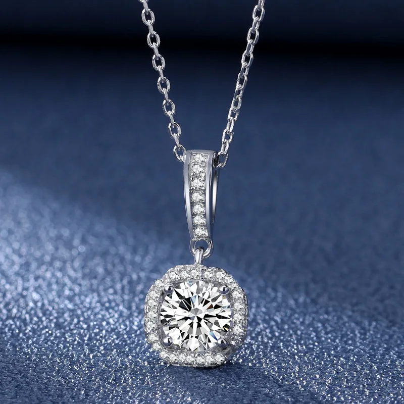 Lennik 1 Carat Gorgeous Bridal Wedding Necklace Real Moissanite Pendant Elegant Women's Accesories 925 Sterling Silver Jewelry
Lennik 1 Carat Gorgeous Bridal Wedding Necklace Real Moissanite Pendant Elegant Women's Accesories 925 Sterling Silver Jewelry