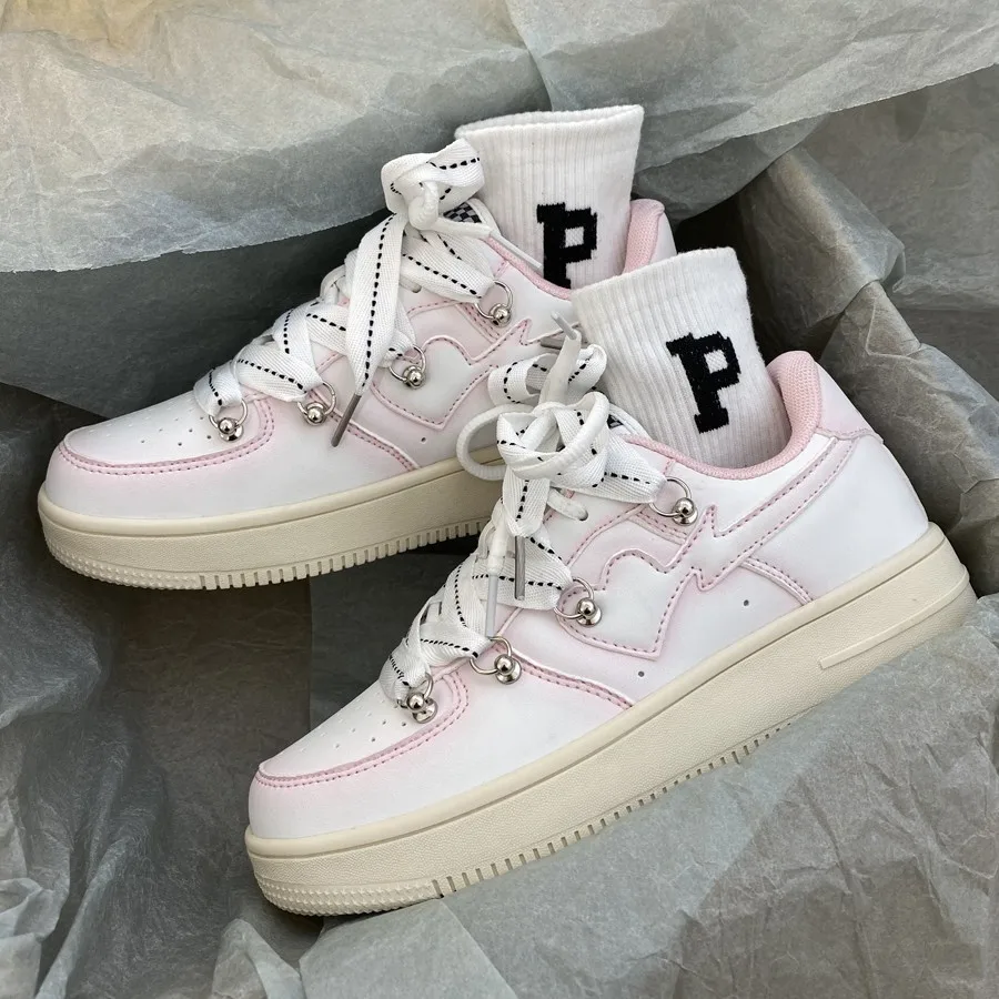 Chunky Sneakers Ladies Vulcanized Shoes White Sport Shoes Lace Up Flat Shoes Women Casual Footwear Zapatillas Mujer Large Size
Chunky Sneakers Ladies Vulcanized Shoes White Sport Shoes Lace Up Flat Shoes Women Casual Footwear Zapatillas Mujer Large Size