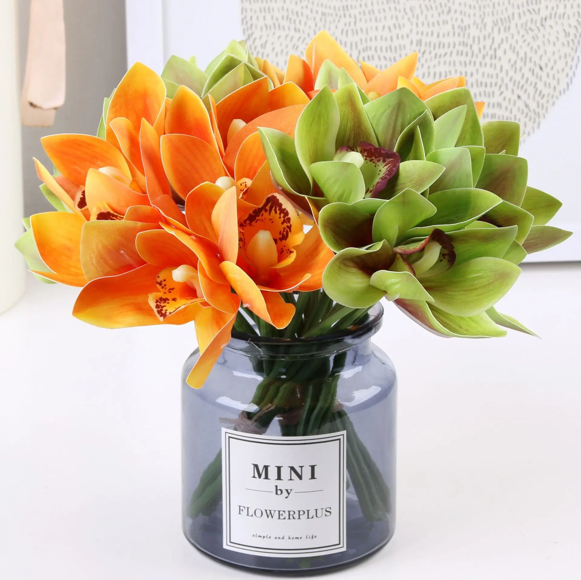 3 piecesManufacturer wholesale simulation flower fake flower Cymbidium bundle hotel window decoration potted wedding background
3 piecesManufacturer wholesale simulation flower fake flower Cymbidium bundle hotel window decoration potted wedding background
