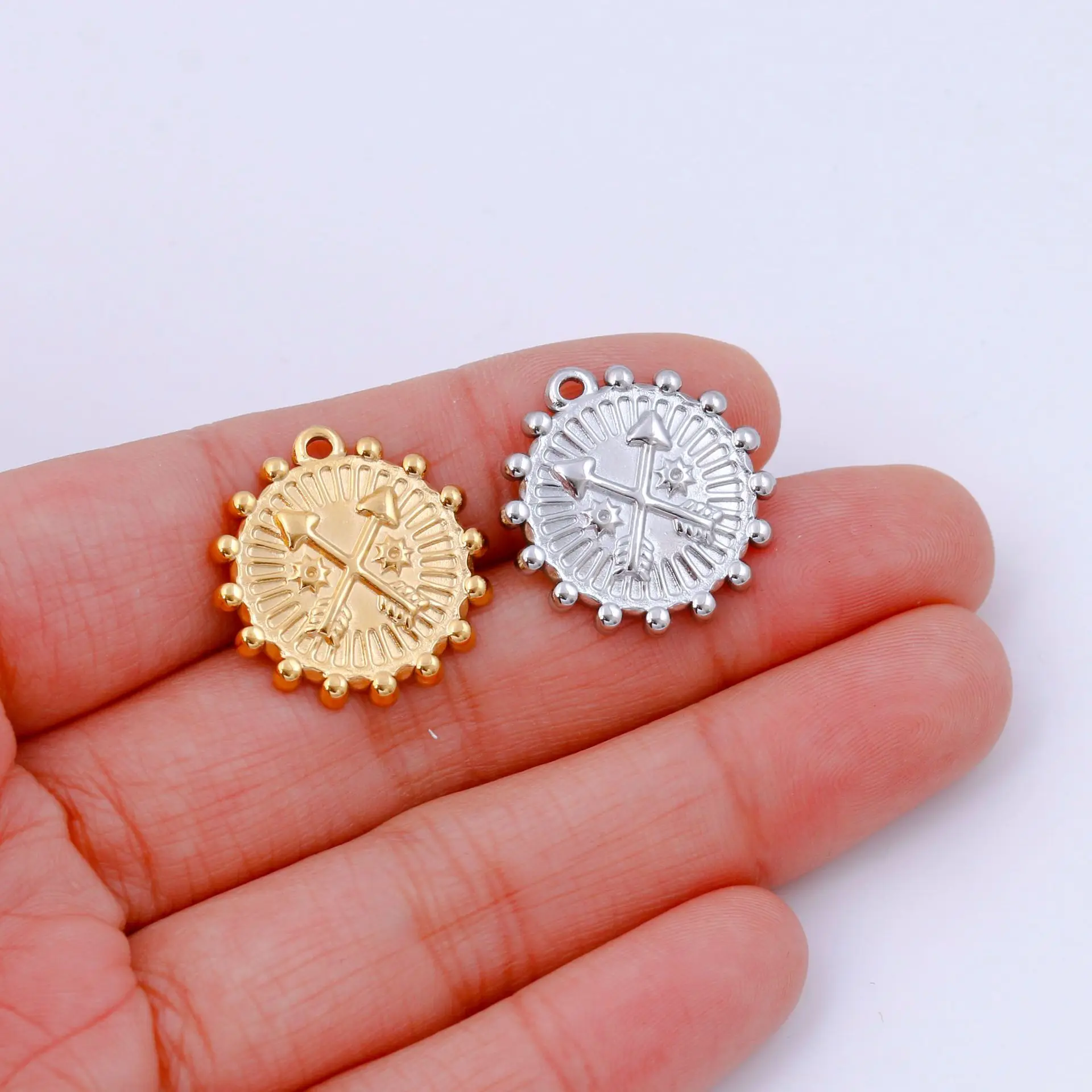 3Pcs/Lot Horoscope Zodiac Sign Charms Stainless Steel Sagittarius Zodiac Sign Pendants for Bracelets Necklace Jewelry Making New
3Pcs/Lot Horoscope Zodiac Sign Charms Stainless Steel Sagittarius Zodiac Sign Pendants for Bracelets Necklace Jewelry Making New