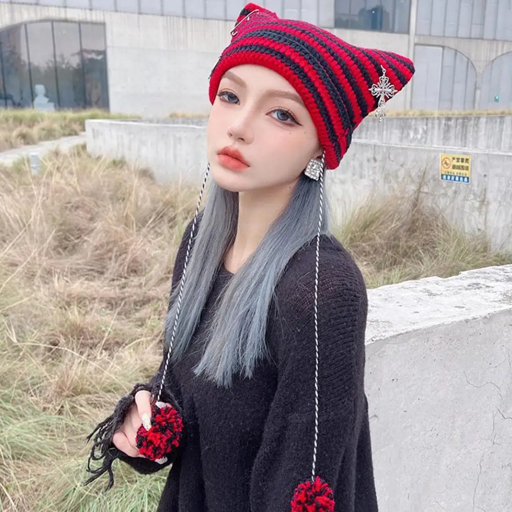 Y2k Cute Devil Knitted Beanie Hat Ins Skullies Striped Wool Ears Winter Pullover Women Warm Hats Autumn Pointed Cap Kni U1o6 
Y2k Cute Devil Knitted Beanie Hat Ins Skullies Striped Wool Ears Winter Pullover Women Warm Hats Autumn Pointed Cap Kni U1o6