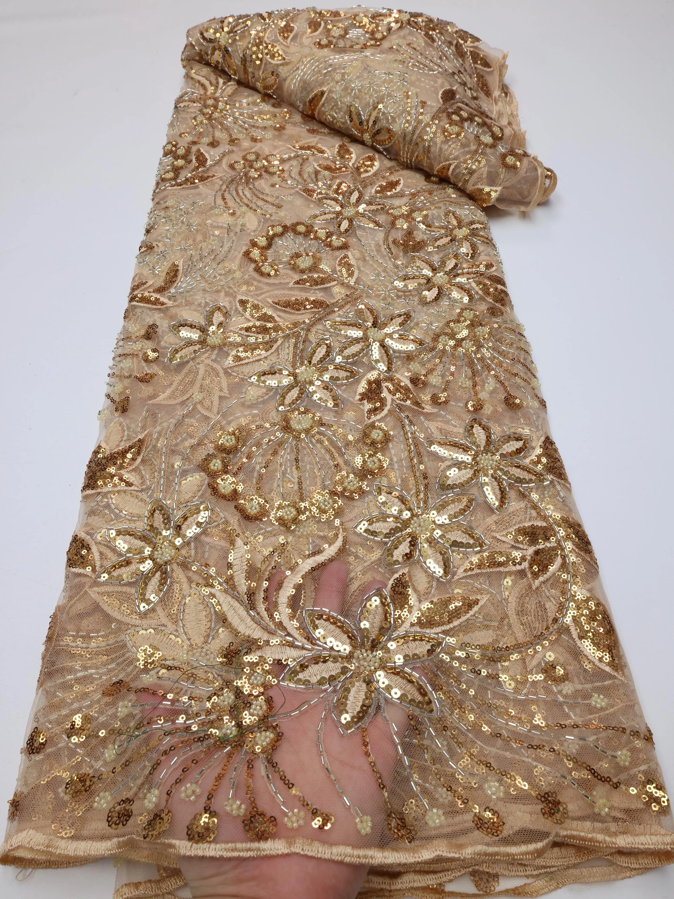 Nigerian Beaded Tulle Embroidery Lace Fabric African Mesh Lace Sequin Fabric 2022 High Quality Lace 5 Yard For Party Dress LY826
Nigerian Beaded Tulle Embroidery Lace Fabric African Mesh Lace Sequin Fabric 2022 High Quality Lace 5 Yard For Party Dress LY826