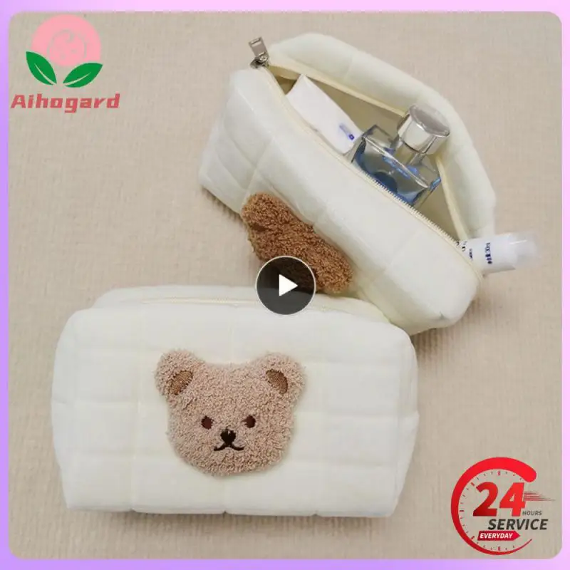 Easy To Carry Toolkit Bear Pattern Handbag Stationery Storage Not Easy To Break Storage Bag Health & Beauty Cosmetic Bag
Easy To Carry Toolkit Bear Pattern Handbag Stationery Storage Not Easy To Break Storage Bag Health & Beauty Cosmetic Bag