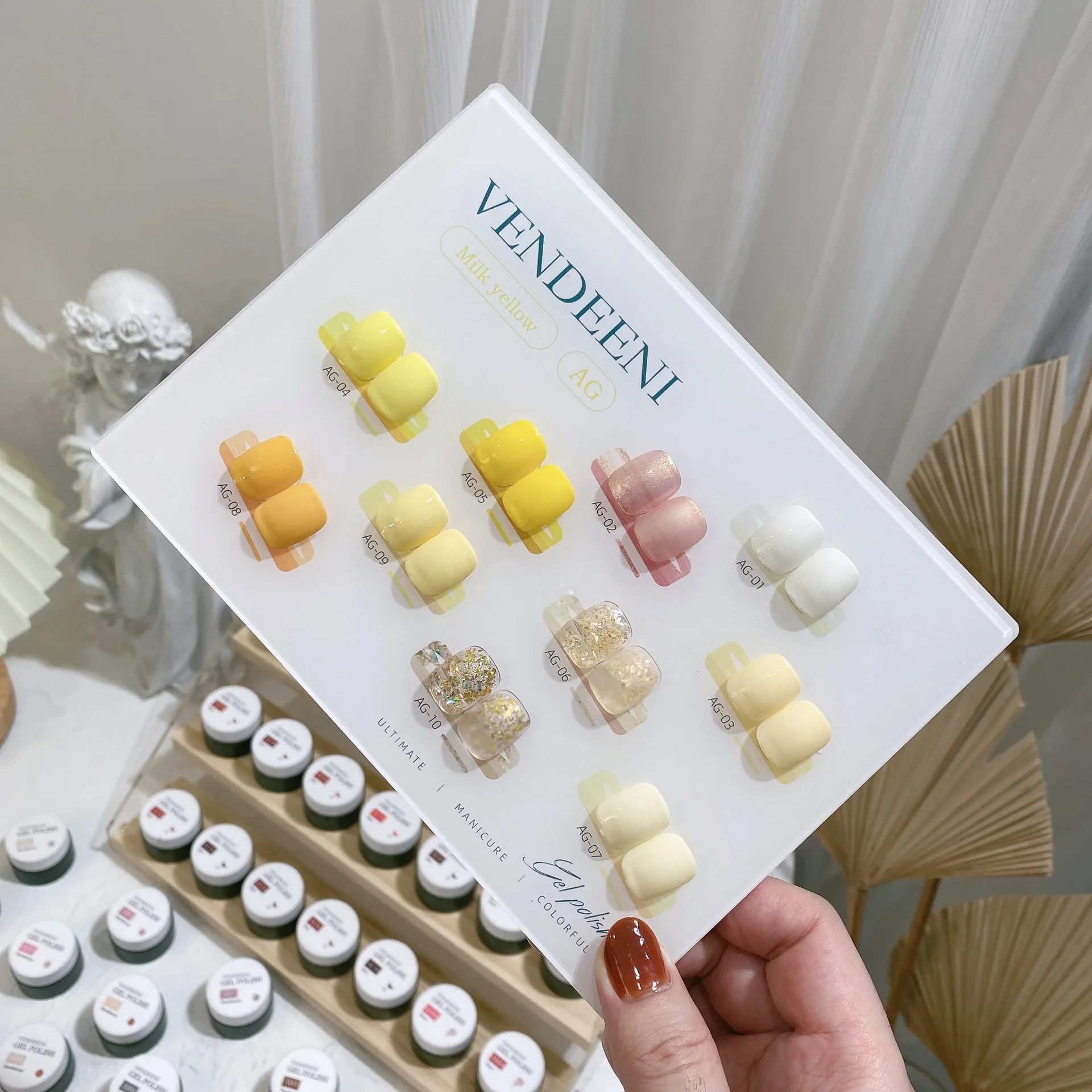 Japanese Ice Transparent Summer Nude Color Series Nail Polish Gel UV LED Neon Color Beauty Nail Gel Polish Bright Nail Art
Japanese Ice Transparent Summer Nude Color Series Nail Polish Gel UV LED Neon Color Beauty Nail Gel Polish Bright Nail Art