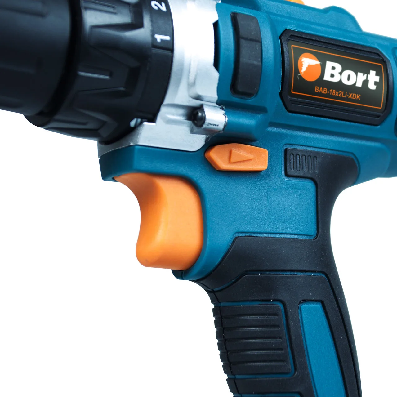 Дрель-шуруповерт аккумуляторная Bort BAB-18x2Li-XDK (Li-Ion аккумулятор 18 В 2 скорости: 350/1300