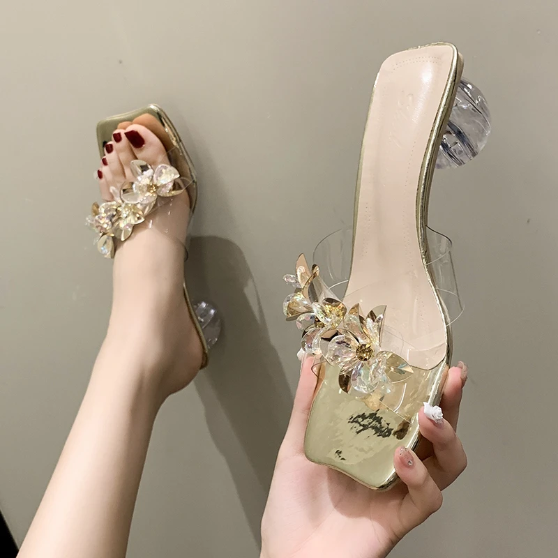 4.5 cm Rhinestone Bright color Crystal Slippers Open Toe High Heels Shoes Woman Crystal Transparent Heeled Slippers Sandals
4.5 cm Rhinestone Bright color Crystal Slippers Open Toe High Heels Shoes Woman Crystal Transparent Heeled Slippers Sandals