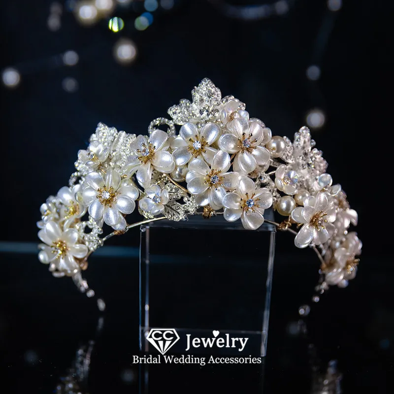 CC Romantic Crown for Women Wedding Accessories Bridal Headbands Engagement Hair Ornaments Diadems Pageant Coronets Party QS206
CC Romantic Crown for Women Wedding Accessories Bridal Headbands Engagement Hair Ornaments Diadems Pageant Coronets Party QS206
