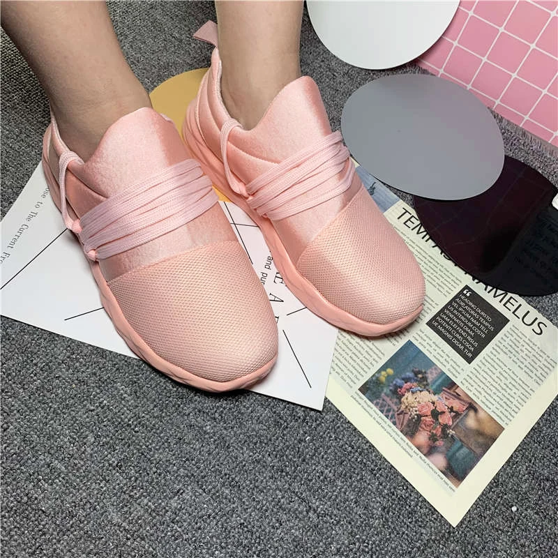 Wearable Women's Sports Sneakers Designer For Top Brand Canvas Sneakers Gothic Sport Shoes Women Running Sneakers Woman Tennis
Wearable Women's Sports Sneakers Designer For Top Brand Canvas Sneakers Gothic Sport Shoes Women Running Sneakers Woman Tennis