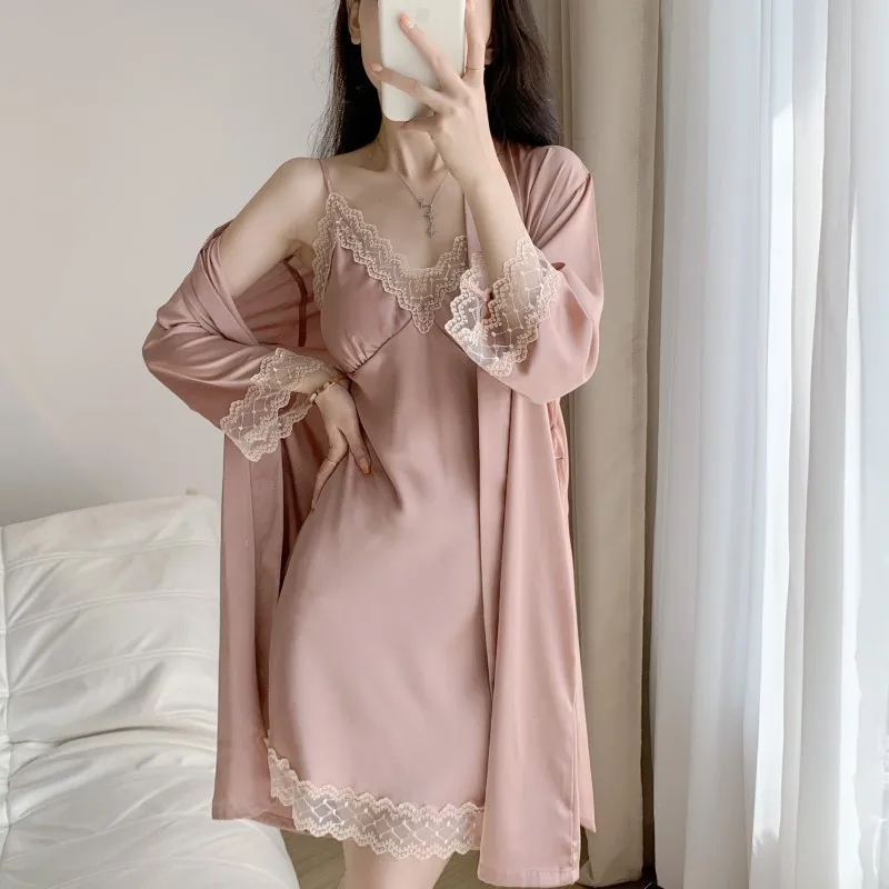 

Сексуальный розовый атласный халат и халат, женская одежда для сна, интимное нижнее белье, ночная рубашка из искусственного шелка, кимоно, х...