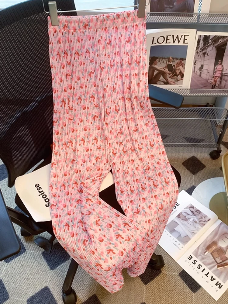 COCHONNET Pink Floral Casual Pants Summer Elastic Waist Printed Straight Leg Mopping Pants Wide Leg Pants
COCHONNET Pink Floral Casual Pants Summer Elastic Waist Printed Straight Leg Mopping Pants Wide Leg Pants