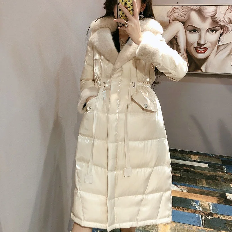 2022 New Winter Jacket High Quality Faux Fur Patchwork Warm Coat Fashion Female Jacket Women Clothing Casual Long Parkas Y459
2022 New Winter Jacket High Quality Faux Fur Patchwork Warm Coat Fashion Female Jacket Women Clothing Casual Long Parkas Y459