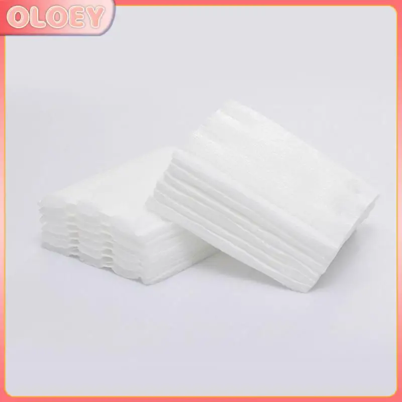 Cotton Pad High-quality Materials Easy To Carry Makeup Remover Pads Effective Makeup Remover Soft And Absorbent Multipurpose Use
Cotton Pad High-quality Materials Easy To Carry Makeup Remover Pads Effective Makeup Remover Soft And Absorbent Multipurpose Use