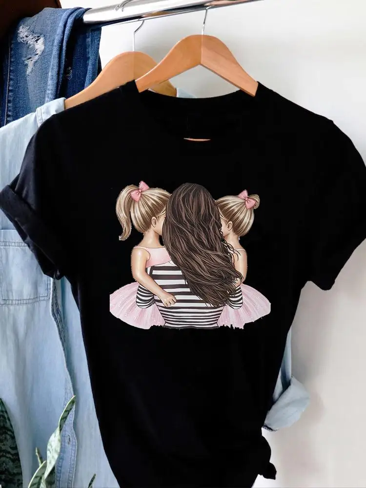 Женская футболка с коротким рукавом, принтом и графическим принтом
Женская футболка с коротким рукавом, принтом и графическим принтом