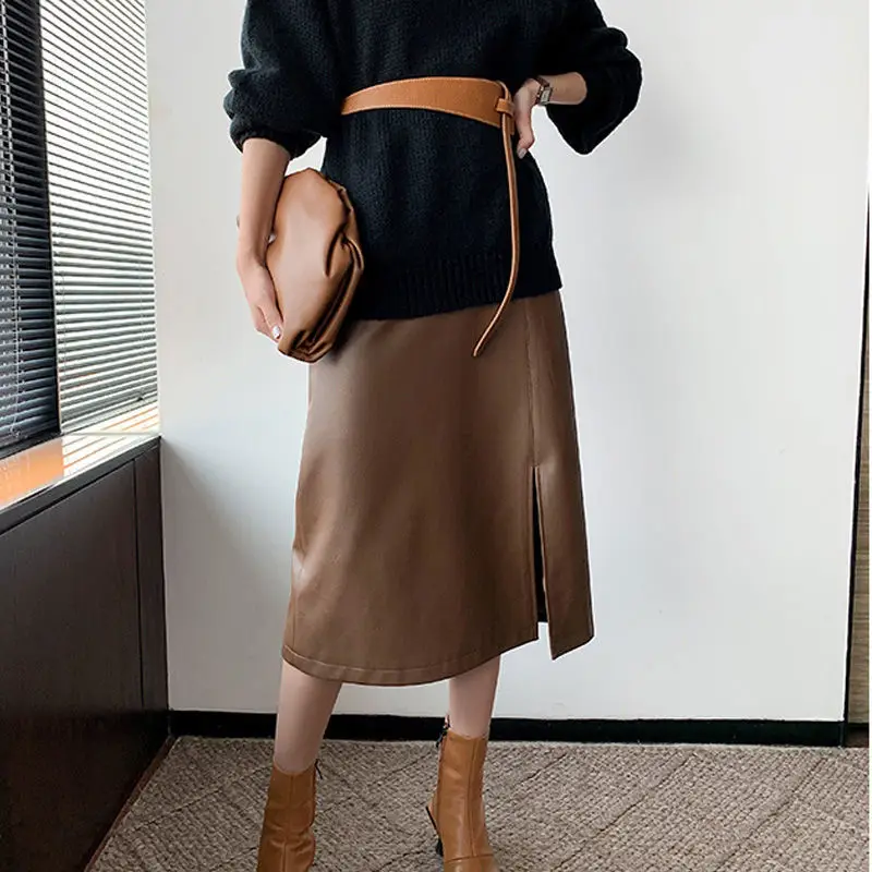 Woman Faux PU Leather Stretch High Waist Skirts Female Pleated Midi-length Skirt Solid Faux Leather Elegant Pencil Skirt G541
Woman Faux PU Leather Stretch High Waist Skirts Female Pleated Midi-length Skirt Solid Faux Leather Elegant Pencil Skirt G541