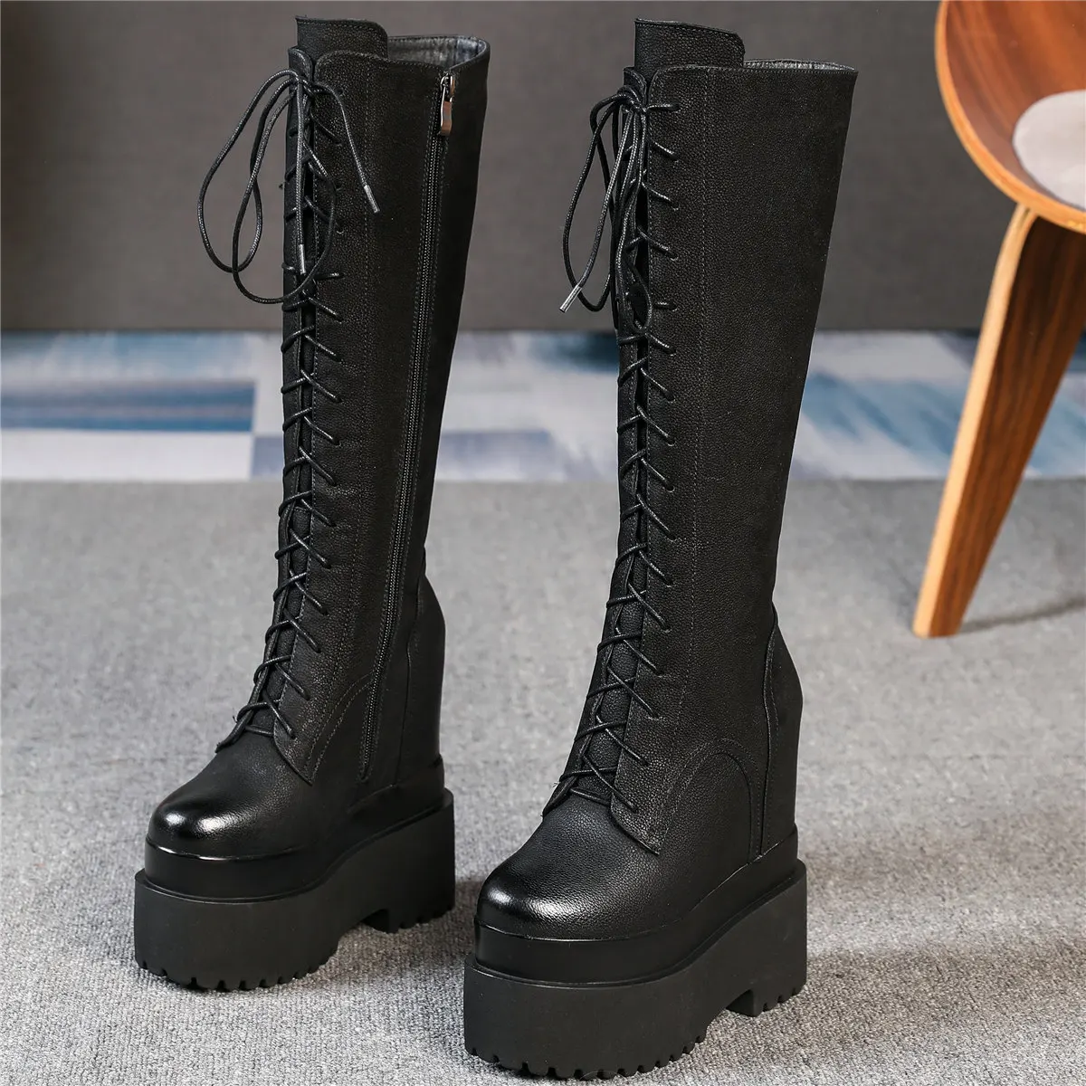 Winter Fashion Sneakers Women Lace Up Cow Leather Wedges High Heel Knee High Boots Female Round Toe Platform Pumps Casual Shoes
Winter Fashion Sneakers Women Lace Up Cow Leather Wedges High Heel Knee High Boots Female Round Toe Platform Pumps Casual Shoes