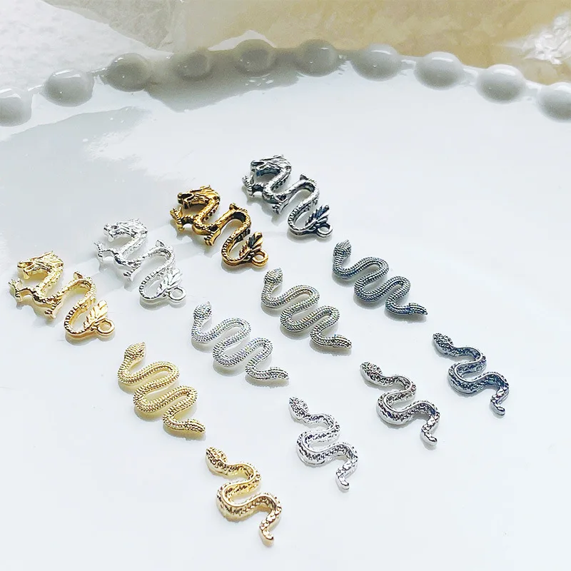 20pcs punk Metal Retro Dragon Nail Charms 10*20mm Dragon,Snake Animal Tattoo Alloy Decorations For Nail Tips Supply Accessories
20pcs punk Metal Retro Dragon Nail Charms 10*20mm Dragon,Snake Animal Tattoo Alloy Decorations For Nail Tips Supply Accessories