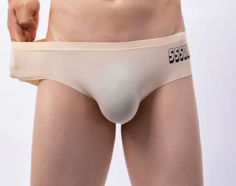 Men Ultra Thin Briefs Soft Comfortable Panties Ice Silk Seamless Underpants Smooth Underwear Breathable Knickers Solid Undies
Men Ultra Thin Briefs Soft Comfortable Panties Ice Silk Seamless Underpants Smooth Underwear Breathable Knickers Solid Undies
