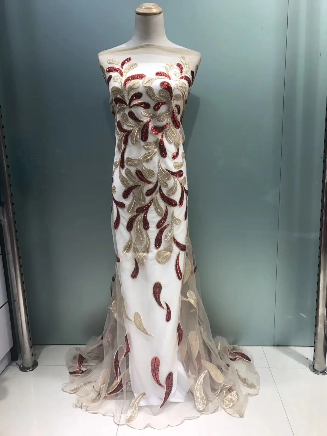 2021 Latest Nigerian Laces Fabrics High Quality African Laces Fabric For Wedding Dress French Tulle Lace With Beads JL004
2021 Latest Nigerian Laces Fabrics High Quality African Laces Fabric For Wedding Dress French Tulle Lace With Beads JL004