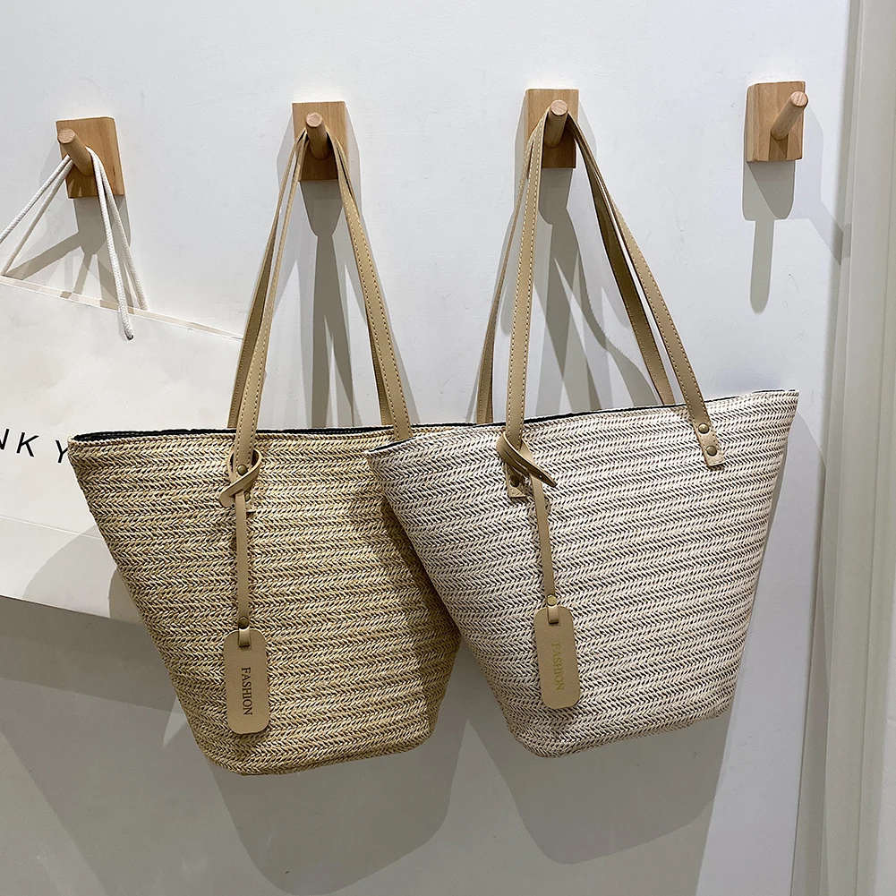Fashion Women Straw Woven Shoulder Bag Summer Beach Holiday Travel Totes Purse for Women Traveling Shopping
Fashion Women Straw Woven Shoulder Bag Summer Beach Holiday Travel Totes Purse for Women Traveling Shopping