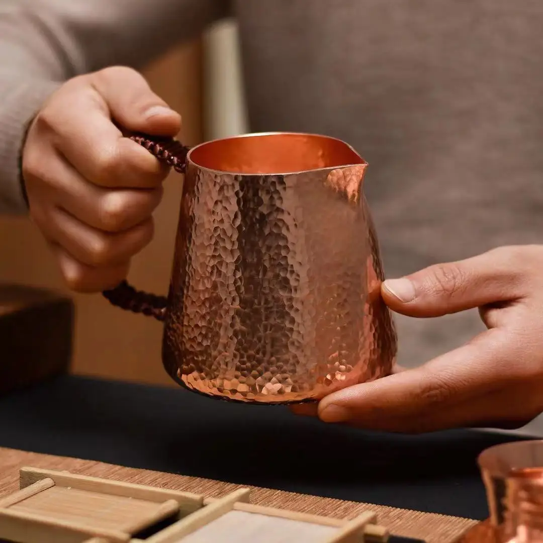 500ml Pure Copper Latte Pitcher Milk Jug Water Pots Kettles Hammer Handcraft Drinkware Tableware
500ml Pure Copper Latte Pitcher Milk Jug Water Pots Kettles Hammer Handcraft Drinkware Tableware