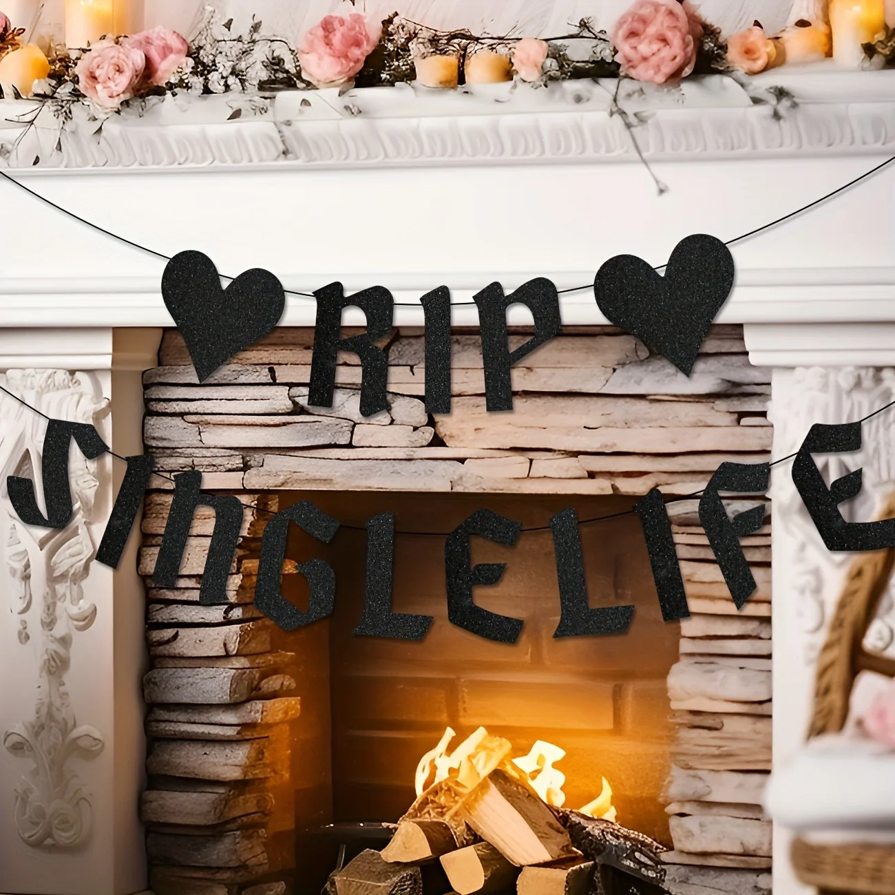 Блестящий баннер "Rip Single Life"
Блестящий баннер "Rip Single Life"