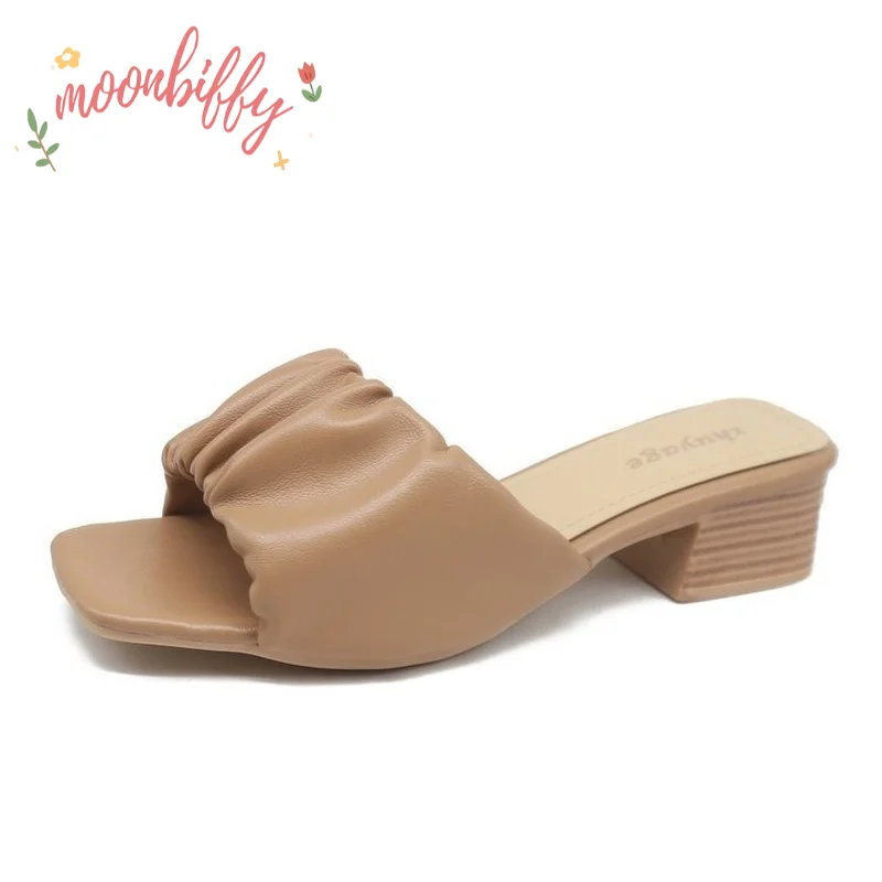 Summer Women's Pleated Slippers New Korean Fashion Open Toe Beach Shoes for Women with High Heels Casual Sandals Female 
Summer Women's Pleated Slippers New Korean Fashion Open Toe Beach Shoes for Women with High Heels Casual Sandals Female