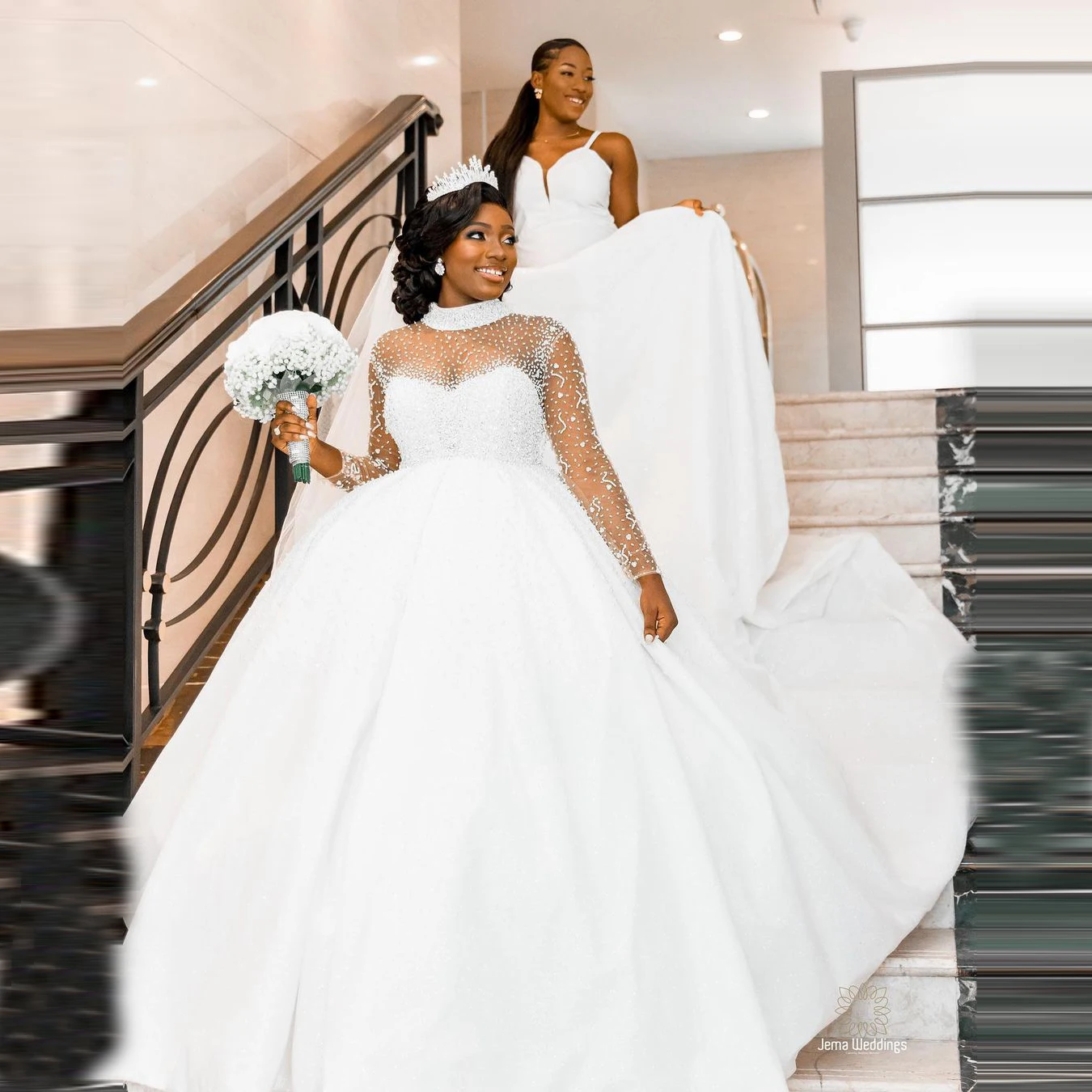 Beautiful Heavy Beads Sequins Ballgown Wedding Dresses Cathedral Train Illusion Long Sleeves Luxury Bridal Gowns 2023
Beautiful Heavy Beads Sequins Ballgown Wedding Dresses Cathedral Train Illusion Long Sleeves Luxury Bridal Gowns 2023