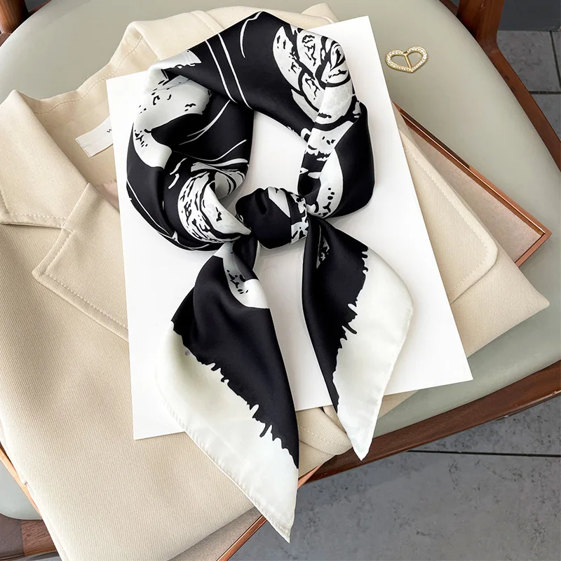 Hair Scarf Black and White Silk Headscarf Spring and Summer 70cmx70cm Square Shawls Head Scarfs for Women Foulard En Satin
Hair Scarf Black and White Silk Headscarf Spring and Summer 70cmx70cm Square Shawls Head Scarfs for Women Foulard En Satin