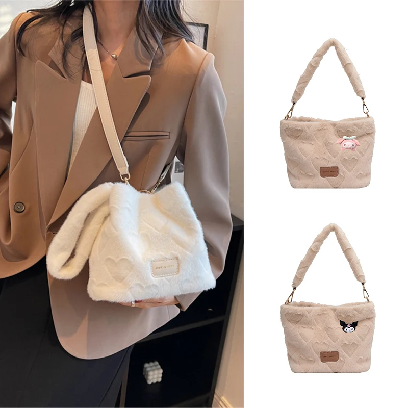 Kawaii Sanrio Plush Handbag Kuromi My Melody Cinnamoroll Pompom Purin Cartoon Shoulder Bag Fashion Cartoon Anime Messenger Bag
Kawaii Sanrio Plush Handbag Kuromi My Melody Cinnamoroll Pompom Purin Cartoon Shoulder Bag Fashion Cartoon Anime Messenger Bag