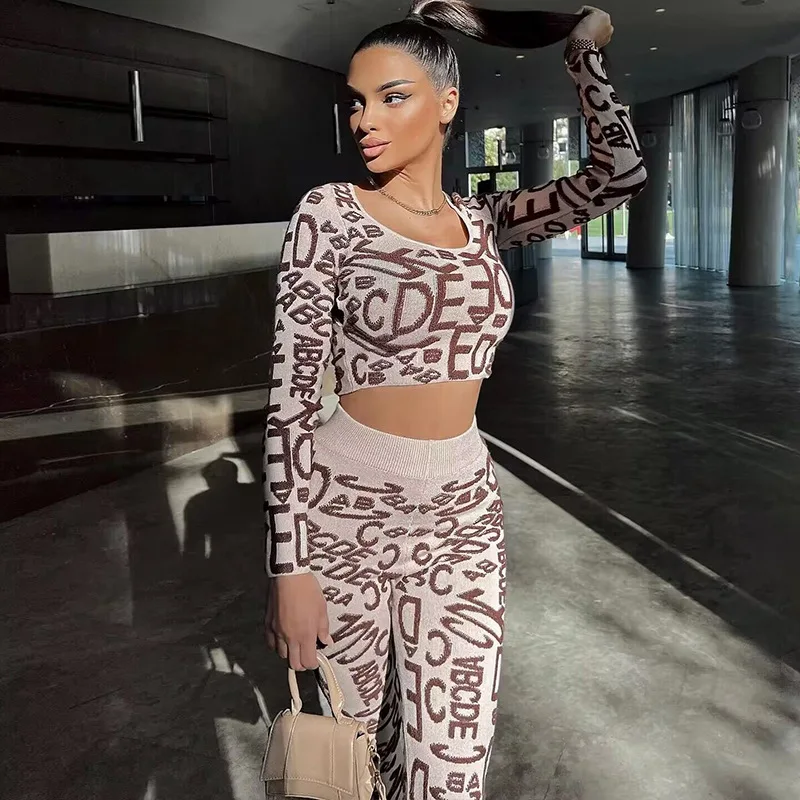 Women's High-Waisted Hip Lifting Leggings Suits Letter Printing O-Neck Long Sleeve Track Suit Fashion Sexy 2 Piece Set Clothing
Women's High-Waisted Hip Lifting Leggings Suits Letter Printing O-Neck Long Sleeve Track Suit Fashion Sexy 2 Piece Set Clothing