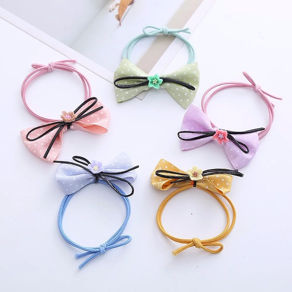 Bow Flower Black Silk Head Rope Thread Suitable for Lovely Girls To Tie Ponytail Fix Hair Rubber Band Hair Accessories
Bow Flower Black Silk Head Rope Thread Suitable for Lovely Girls To Tie Ponytail Fix Hair Rubber Band Hair Accessories