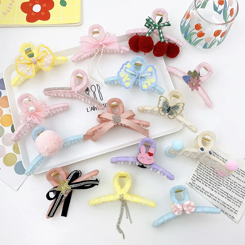 All-match Korean Version of The Small Fresh and Cute Rabbit Hairpin Women's Clip Ponytail Fixed Bow Plush Temperament Clip
All-match Korean Version of The Small Fresh and Cute Rabbit Hairpin Women's Clip Ponytail Fixed Bow Plush Temperament Clip
