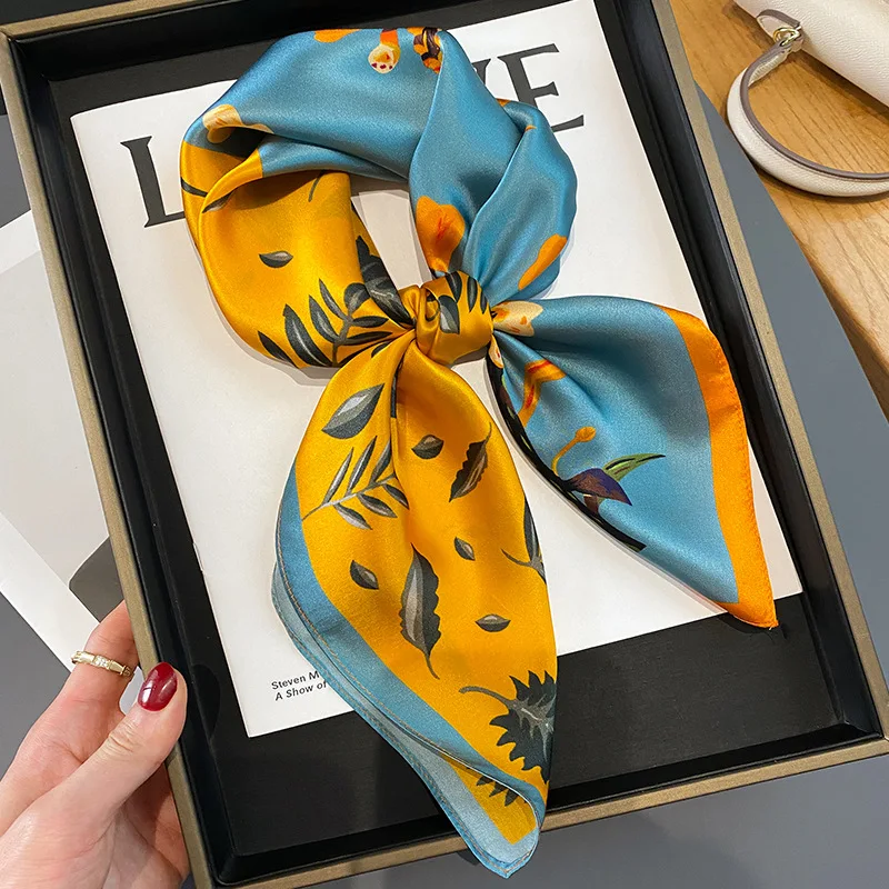 100 % silk scarf Women Fashion Neck Scarfs Foulard Kerchief Bandana Shawl Scarves Square Wrap High Quality Headband Hijab 2022
100 % silk scarf Women Fashion Neck Scarfs Foulard Kerchief Bandana Shawl Scarves Square Wrap High Quality Headband Hijab 2022