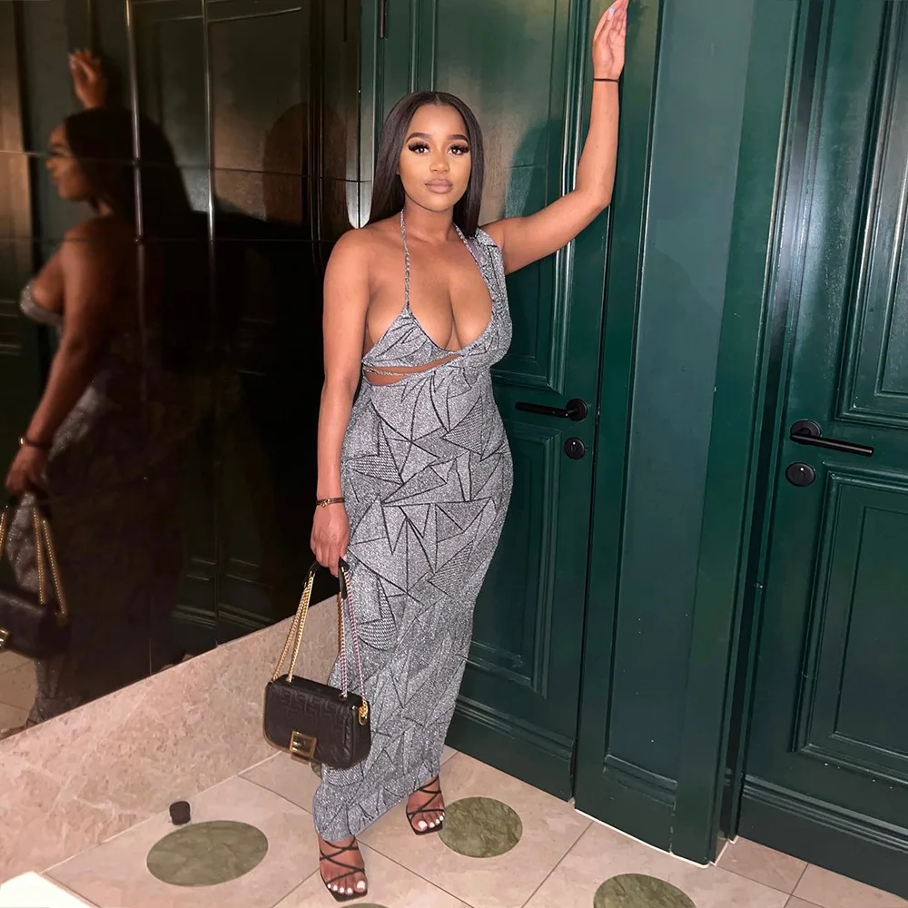 Платье женское длинное с винтажным принтом, пикантный элегантный хипстерский вечерний клубный наряд на бретельках, с открытой спиной и V-об...
Платье женское длинное с винтажным принтом, пикантный элегантный хипстерский вечерний клубный наряд на бретельках, с открытой спиной и V-об...