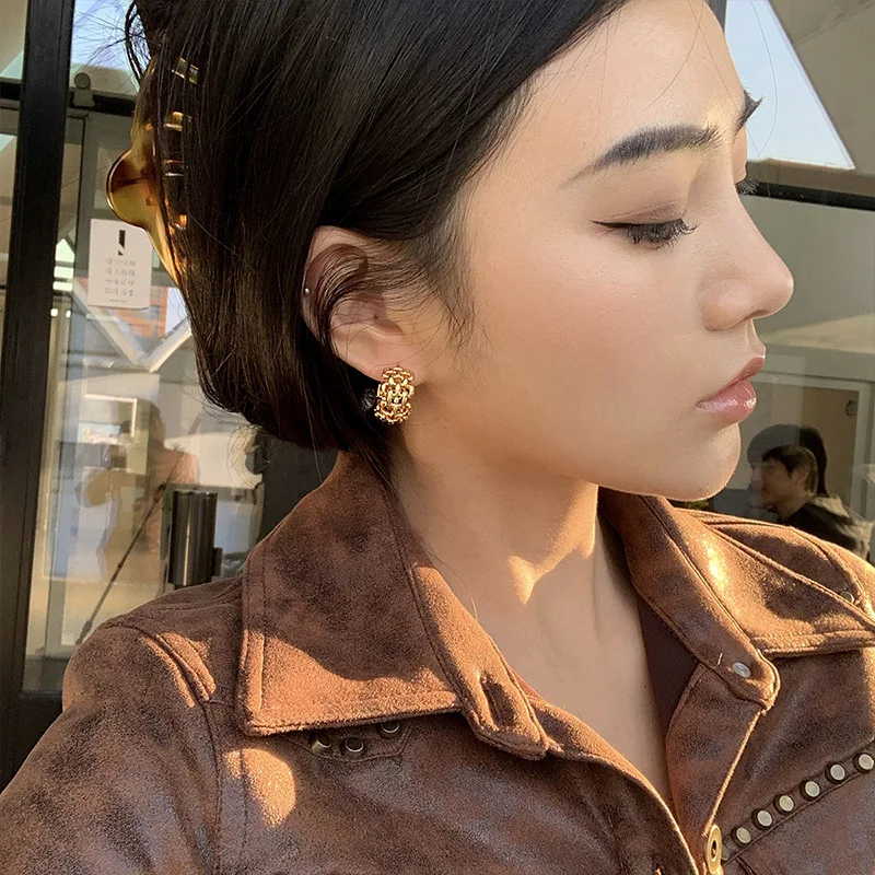 Gold Color Braid Hollow Metal Wide Hoop Earrings for Women Chunky Open Hoops Stunning Earrings Wholesale
Gold Color Braid Hollow Metal Wide Hoop Earrings for Women Chunky Open Hoops Stunning Earrings Wholesale