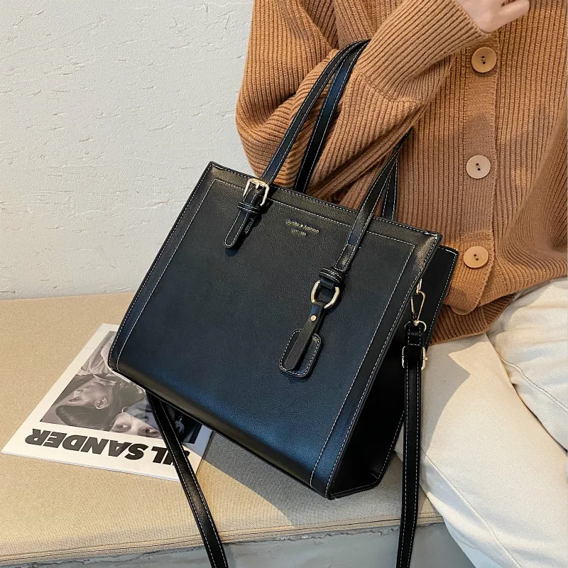Women handbag High capacity 2022 Trend Designer female shoulder bag PU Leather Tassels ladies totes lady Office bag bolsas
Women handbag High capacity 2022 Trend Designer female shoulder bag PU Leather Tassels ladies totes lady Office bag bolsas