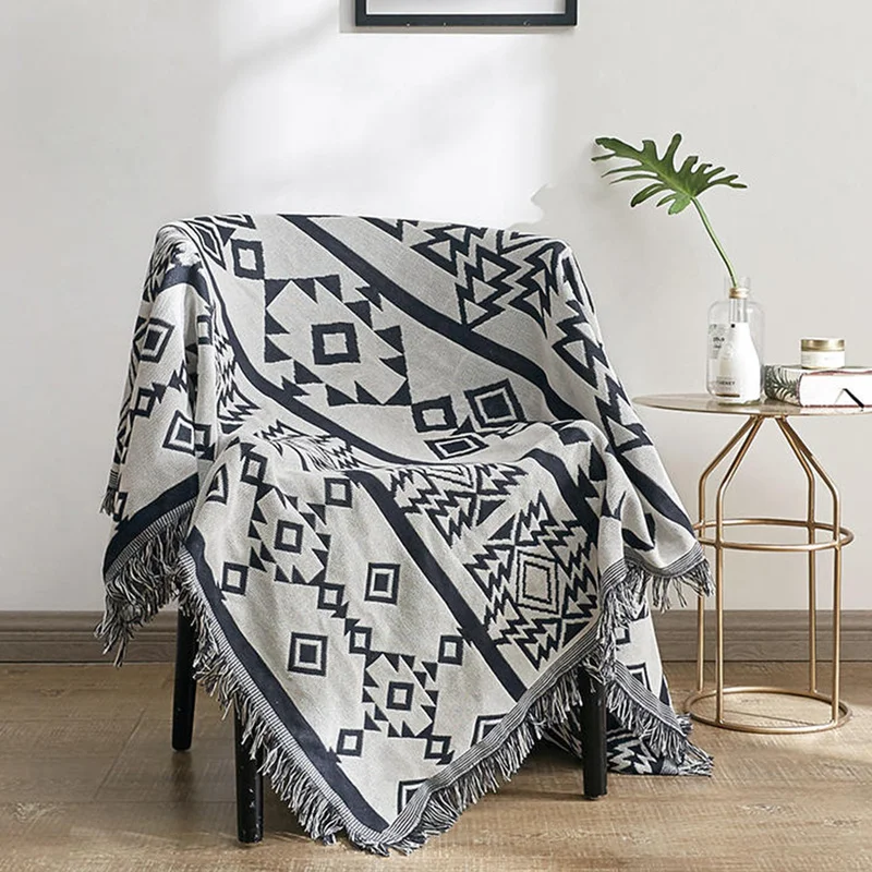 Cotton Blankets for Chair Sofa Bed Black Knitted Geometric Printed Towel Blankets Thick Home Decor Throws 90x90cm
Cotton Blankets for Chair Sofa Bed Black Knitted Geometric Printed Towel Blankets Thick Home Decor Throws 90x90cm