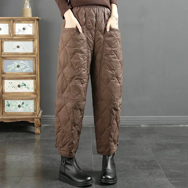 Women Casual Solid Color Warm High Waist Down Cotton Pants Ankle Length Loose Fashion Thick Winter Sweatpants
Women Casual Solid Color Warm High Waist Down Cotton Pants Ankle Length Loose Fashion Thick Winter Sweatpants