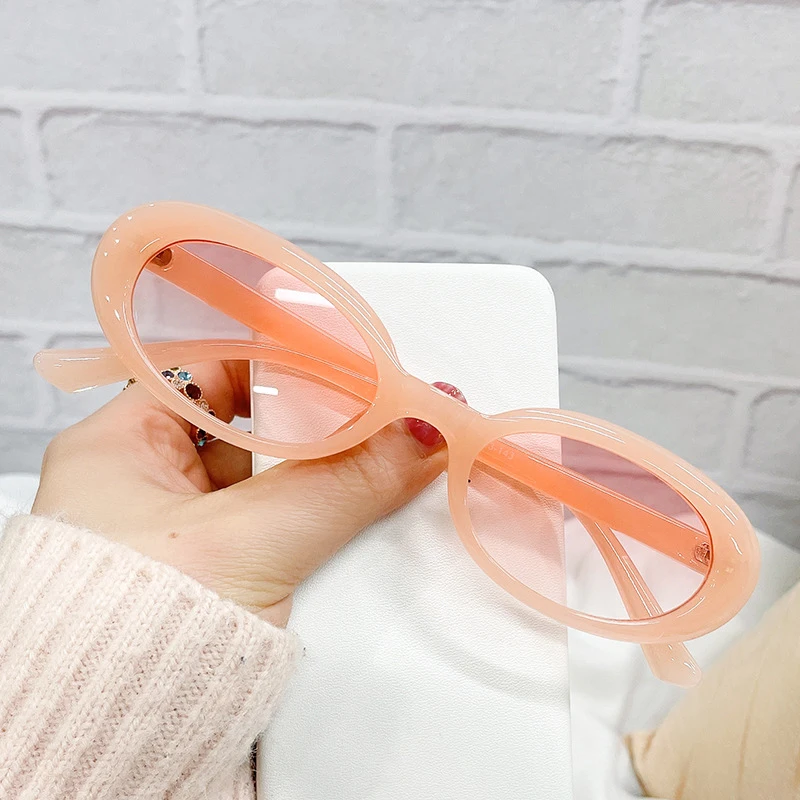 Oval Women Sunglasses Small Frame Sunglasses Women Vintage Eyewear Brand Designer Sun Glasses Fishing Glasses Driving Goggles
Oval Women Sunglasses Small Frame Sunglasses Women Vintage Eyewear Brand Designer Sun Glasses Fishing Glasses Driving Goggles