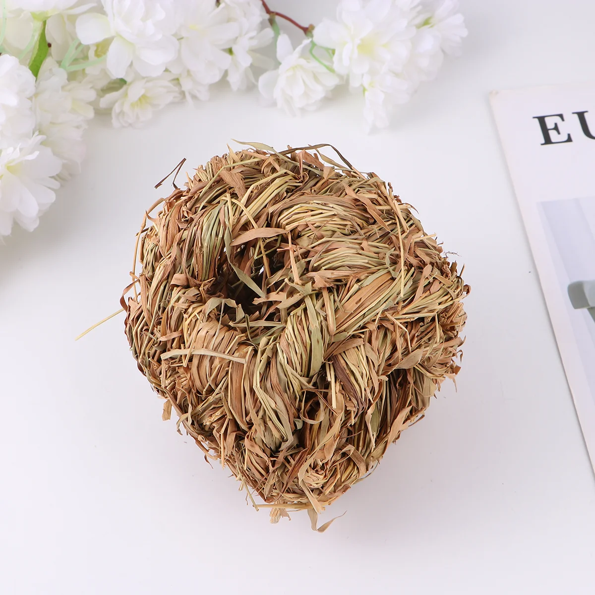 Hamster House Bunny Rabbit Hut Straw Woven Hideout Toys Bed Toy Chew Cubby Hay Guinea Large Sleeping Hand Pet Animal Bird Molar
Hamster House Bunny Rabbit Hut Straw Woven Hideout Toys Bed Toy Chew Cubby Hay Guinea Large Sleeping Hand Pet Animal Bird Molar